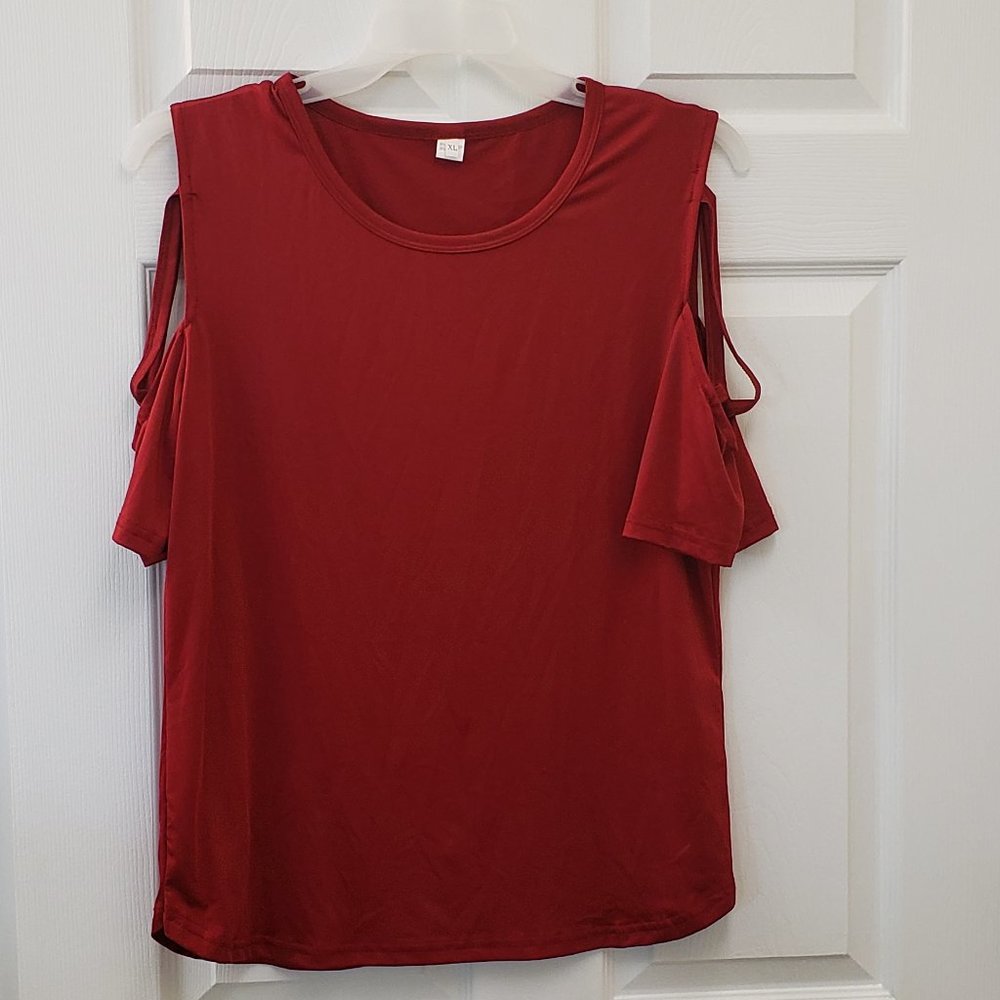 Red, cross strap cold shoulder, 3/4 sleeve, slinky soft blouse top XL